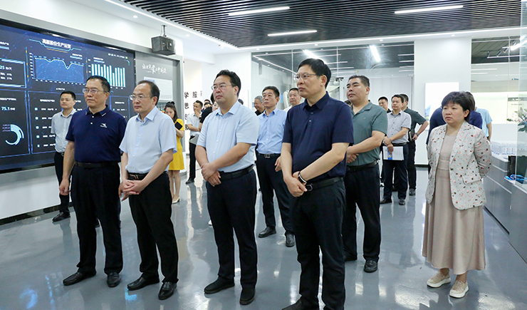 【新鄉(xiāng)日?qǐng)?bào)】魏建平:培育產(chǎn)業(yè)生態(tài) 做好轉(zhuǎn)型文章 以新質(zhì)生產(chǎn)力推動(dòng)高質(zhì)量發(fā)展